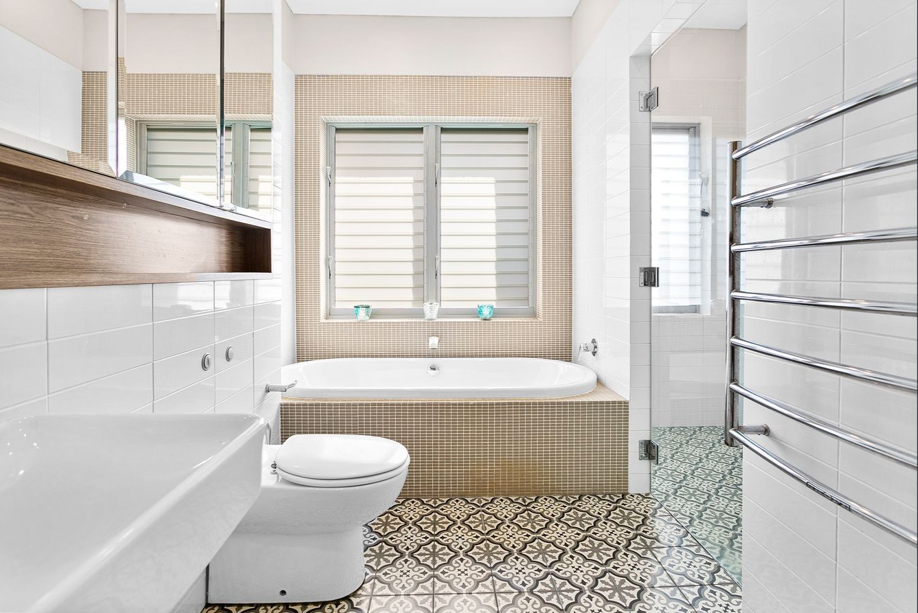 Taren Point Waters - NJ Built and Renovations